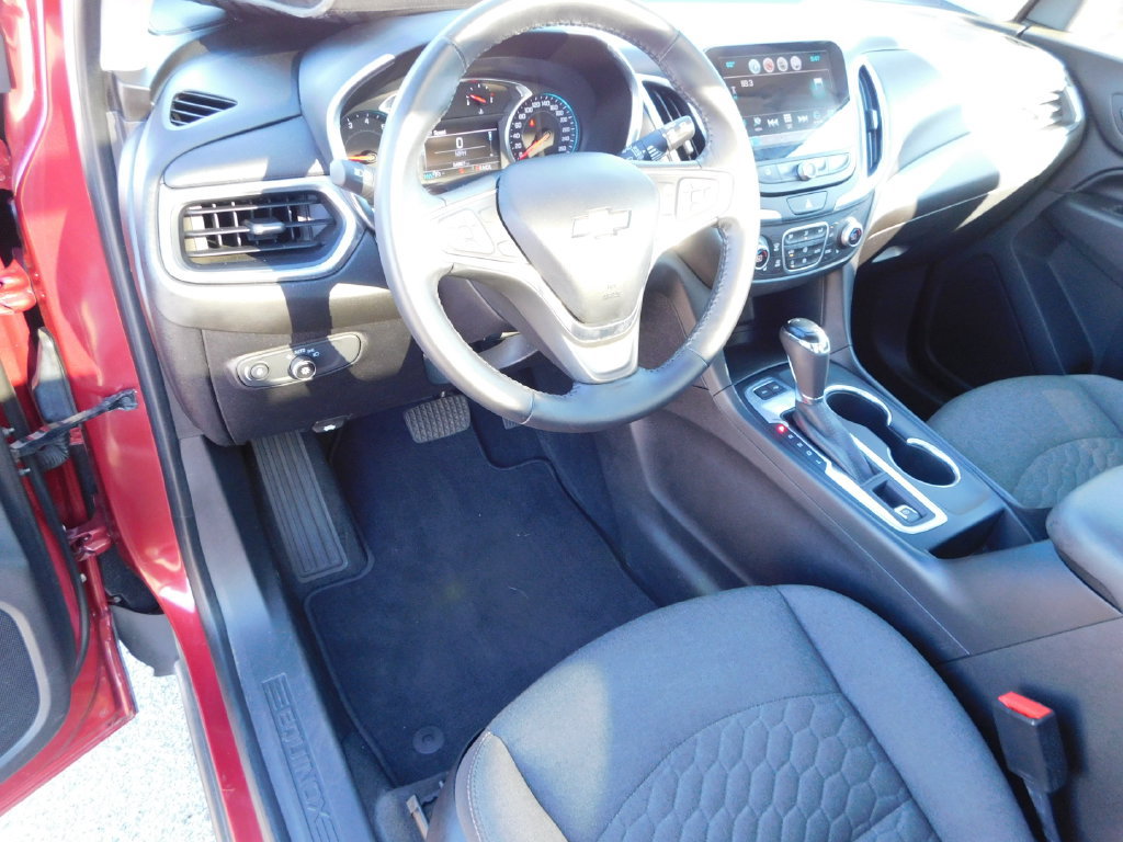 Used 2018 Chevrolet Equinox LT w/ LT True North Edition AWD/4WD image 17