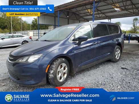 Used 2017 Chrysler Pacifica LX w/ Tire & Wheel Group image 1