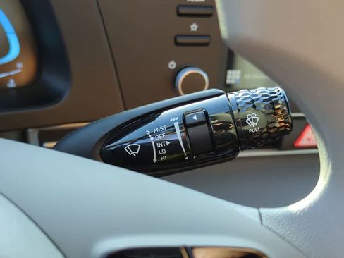 New 2026 Hyundai Elantra SE image 26