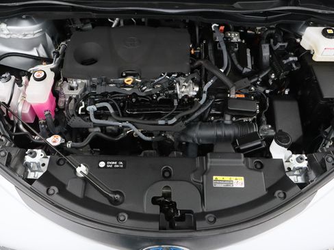 Certified 2023 Toyota Sienna XLE image 40