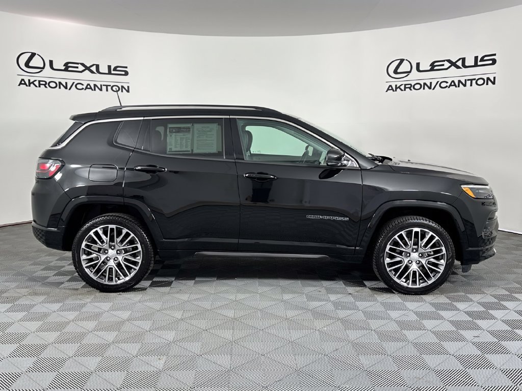 Used 2022 Jeep Compass Limited w/ Elite Group AWD/4WD image 5