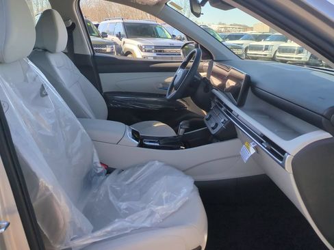 Used 2026 Hyundai Tucson SE AWD/4WD image 26