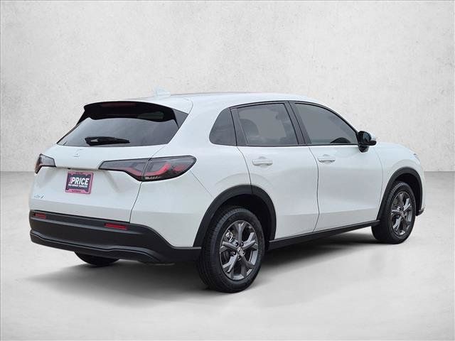 Certified 2027 Honda HR-V LX image 5