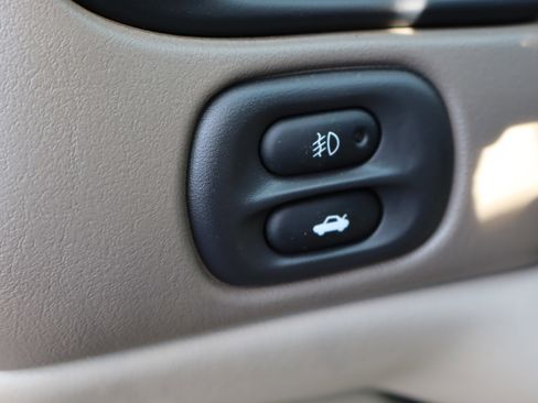 Used 2003 Chevrolet Corvette w/ Preferred Equipment Group1 image 19