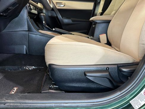 Used 2015 Toyota Corolla LE FWD image 20
