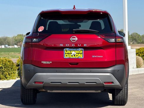 Used 2023 Nissan Rogue SV AWD/4WD image 5
