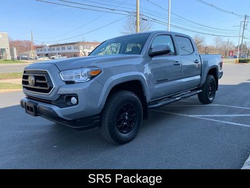 Used 2020 Toyota Tacoma SR5 image 8