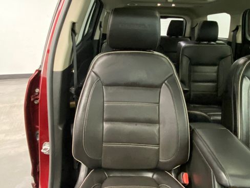 Used 2018 GMC Acadia Denali w/ Technology Package image 25