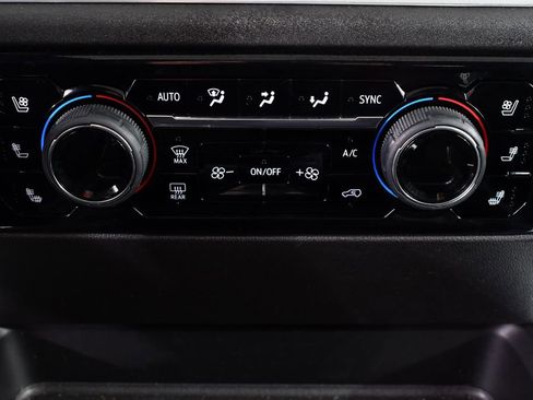 Used 2024 Chevrolet Silverado 3500 LTZ w/ LTZ Plus Package image 29