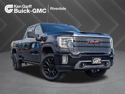 Used 2022 GMC Sierra 3500 Denali w/ Denali Black Diamond Edition
