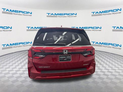 Used 2025 Honda Odyssey Sport-L image 4