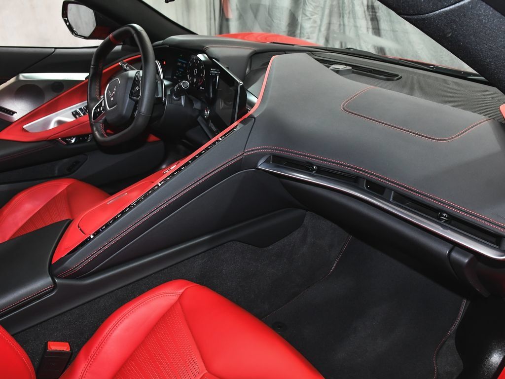 Used 2024 Chevrolet Corvette Stingray Preferred Conv w/ 2LT RWD image 57