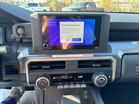 New 2025 Toyota Tacoma SR5 RWD image 18