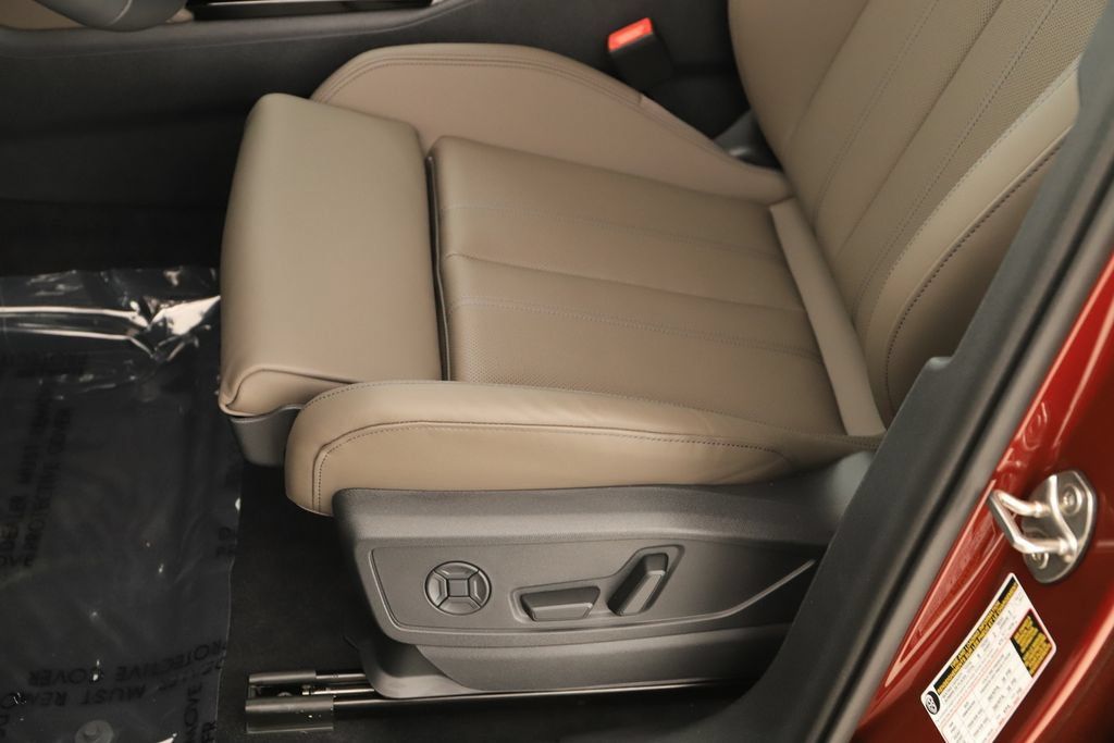 New 2026 Audi Q5 Premium Plus AWD/4WD image 25