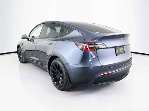 Used 2021 Tesla Model Y Long Range image 5