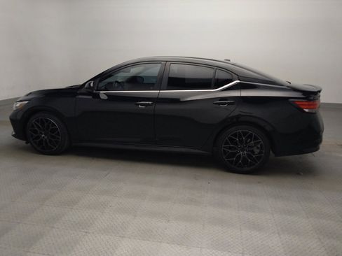 Used 2023 Nissan Sentra SR w/ Midnight Edition Package FWD image 3
