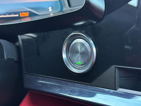 Used 2023 Chevrolet Corvette Stingray Premium Conv w/ Z51 Performance Package image 21