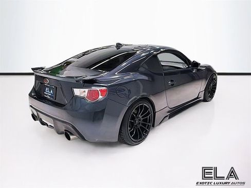 Used 2015 Subaru BRZ Limited w/ Popular Package #1A RWD image 8