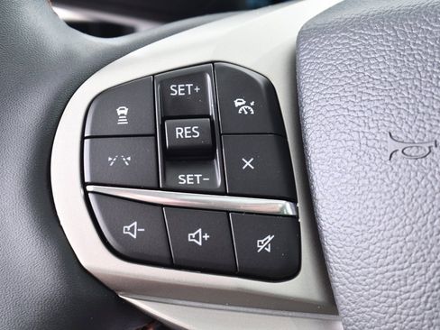 New 2025 Ford Explorer Active w/ Active Comfort Package image 33