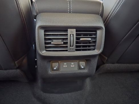 New 2026 Nissan Murano Platinum AWD/4WD image 24