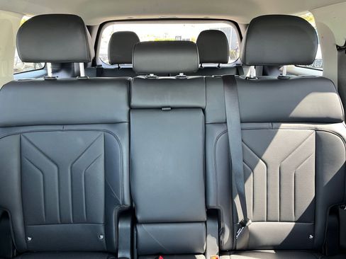 Used 2025 Hyundai Santa Fe SEL image 41