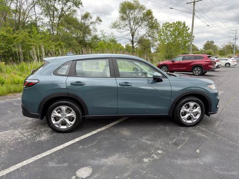Used 2024 Honda HR-V LX image 7
