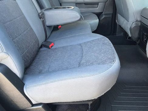 Used 2017 RAM 1500 Big Horn AWD/4WD image 23