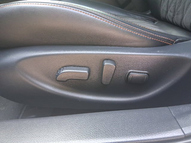 Used 2019 Nissan Maxima SR w/ Premium Package FWD image 15