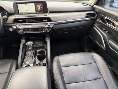 Used 2022 Kia Telluride EX w/ EX Premium Package image 27