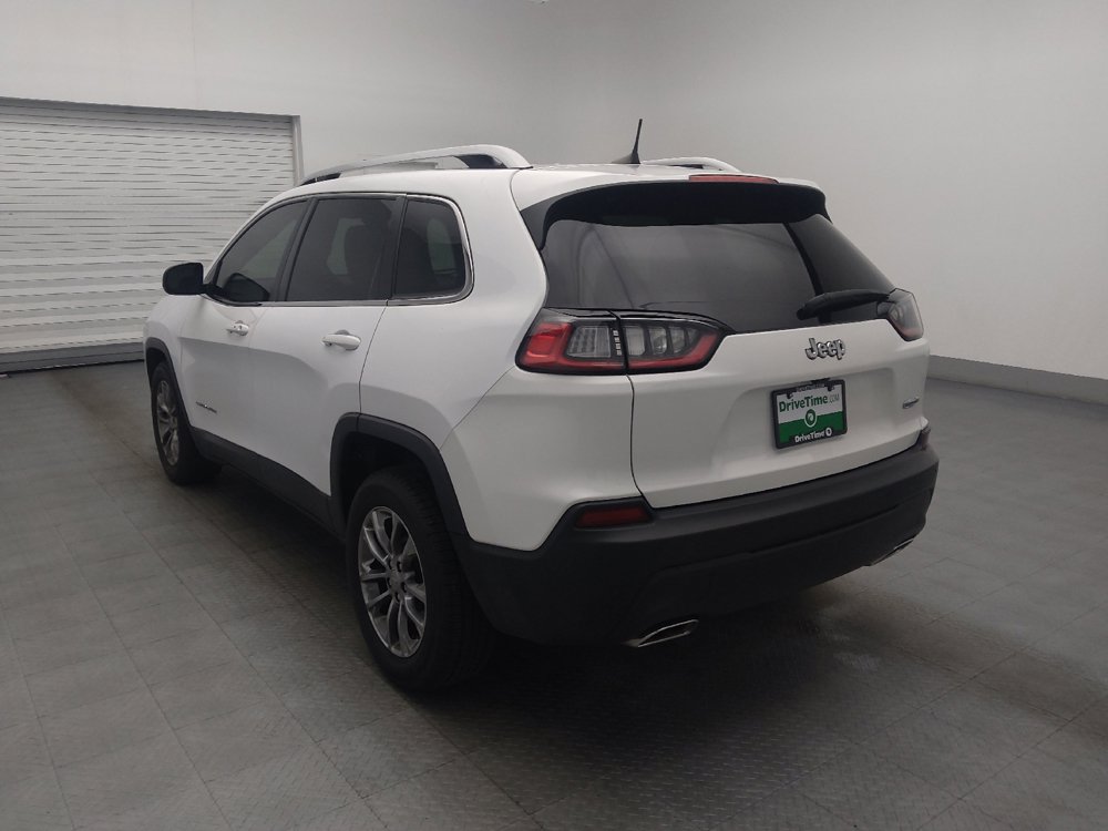 Used 2019 Jeep Cherokee Latitude Plus w/ Comfort/Convenience Group FWD image 5