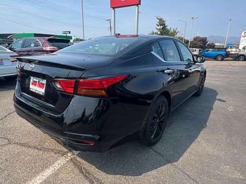 New 2025 Nissan Altima 2.5 SV w/ SV Special Edition Package image 4