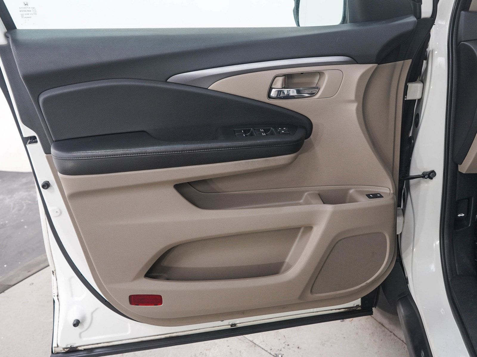 Used 2016 Honda Pilot EX-L image 21