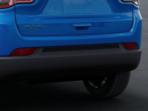 New 2026 Jeep Compass Latitude AWD/4WD image 13