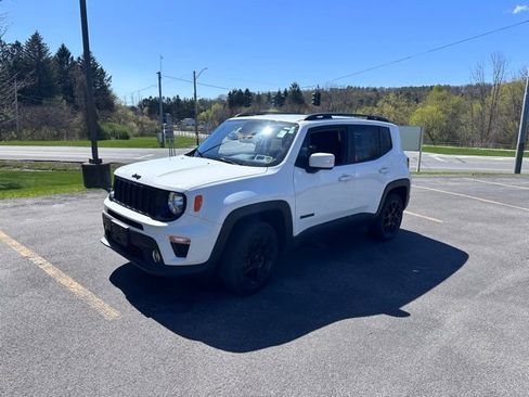 Used 2020 Jeep Renegade Altitude AWD/4WD image 7