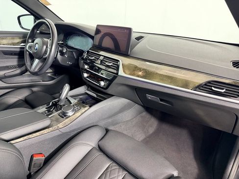 Used 2023 BMW 530i w/ M Sport Package RWD image 28