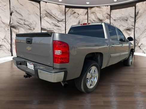 Used 2009 Chevrolet Silverado 1500 LT w/ Regional Value Package RWD image 6