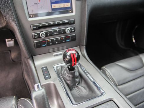 Used 2011 Ford Mustang GT Premium w/ Electronics Pkg RWD image 59
