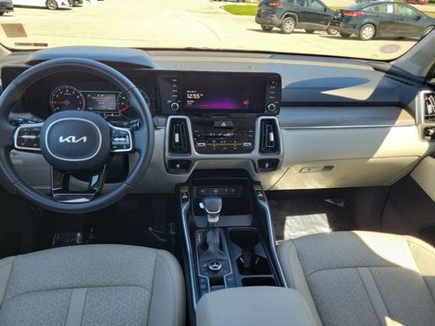 Used 2023 Kia Sorento X-Line EX image 13
