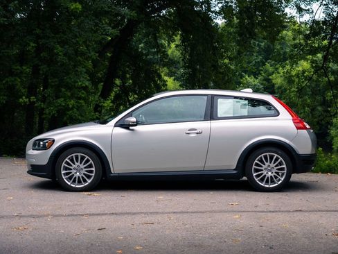 Used 2010 Volvo C30 T5 FWD image 5
