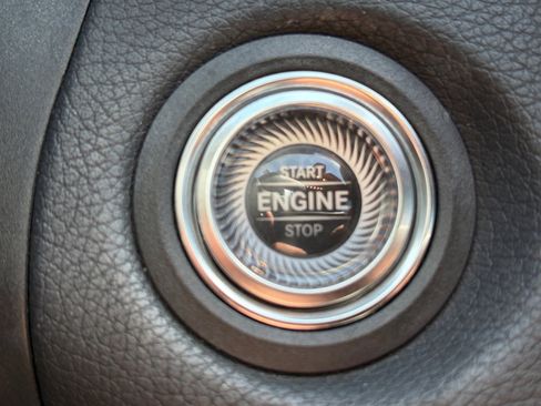 Used 2019 Mercedes-Benz C 43 AMG 4MATIC Sedan image 24