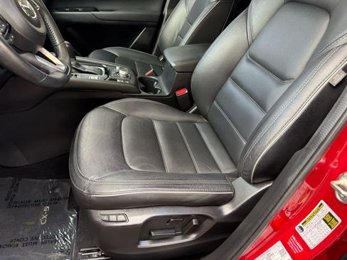 Used 2024 MAZDA CX-5 AWD 2.5 S w/ Preferred Package image 4