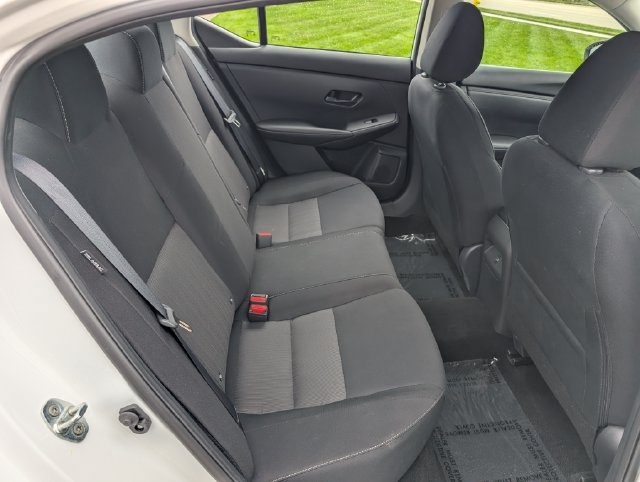 Used 2025 Nissan Sentra SV FWD image 6