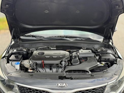 Used 2018 Kia Optima LX w/ 17" Alloy Wheels Package FWD image 28