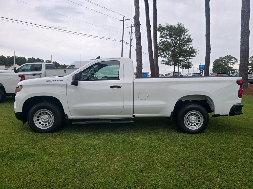 Certified 2026 Chevrolet Silverado 1500 W/T RWD image 2