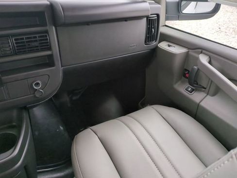 New 2025 Chevrolet Express 3500 w/ Driver Convenience Package RWD image 16