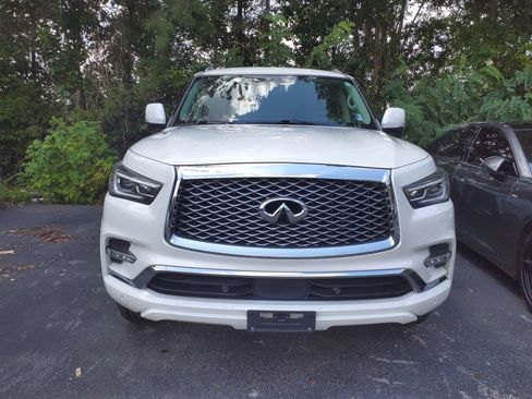 Used 2024 INFINITI QX80 Luxe AWD/4WD image 2