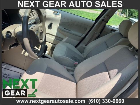 Used 2006 Chevrolet Cobalt LS FWD image 5