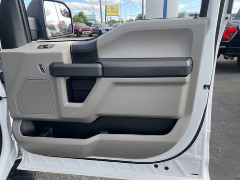 Used 2020 Ford F150 XL w/ Equipment Group 101A Mid AWD/4WD image 43