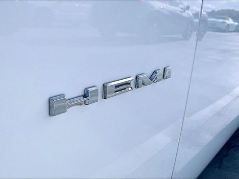 Used 2021 Dodge Challenger R/T RWD image 33