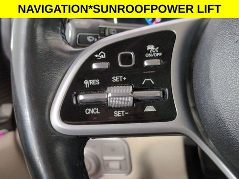 Used 2021 Mercedes-Benz GLE 450 4MATIC image 13